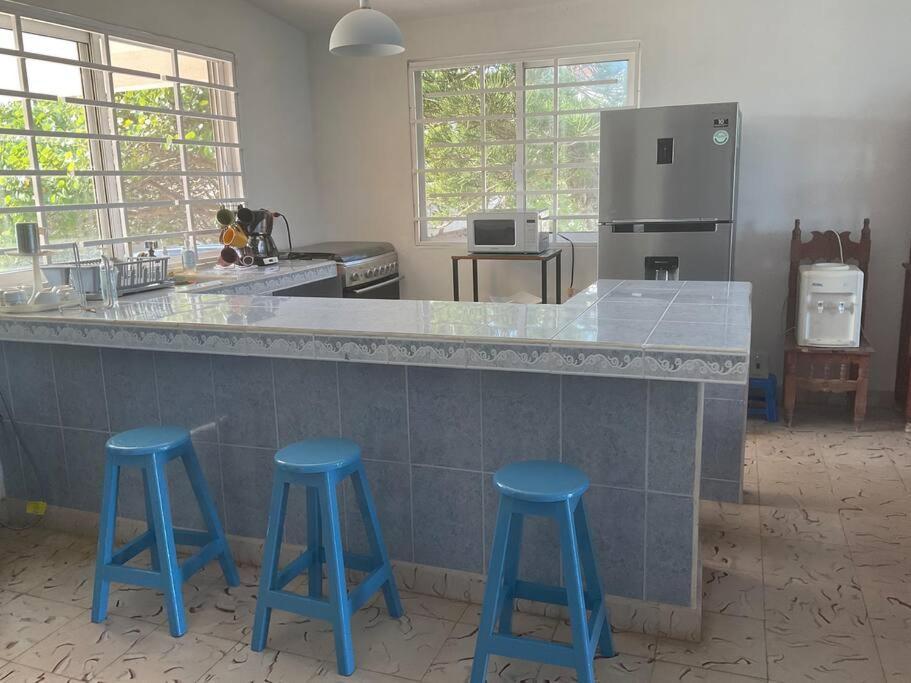 La Casa Amarilla Frente Al Mar Villa Chelem Ngoại thất bức ảnh