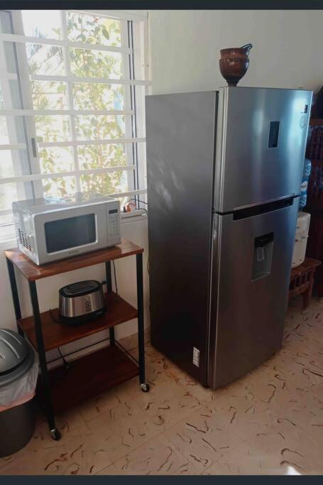 La Casa Amarilla Frente Al Mar Villa Chelem Ngoại thất bức ảnh