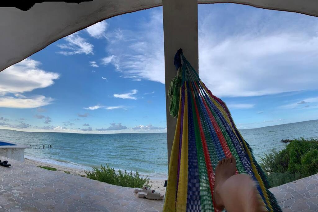 La Casa Amarilla Frente Al Mar Villa Chelem Ngoại thất bức ảnh